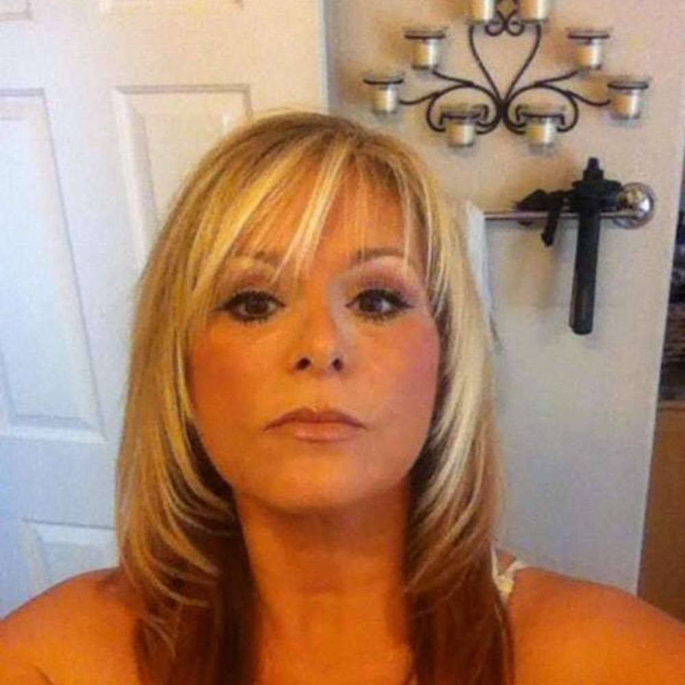 Meet your Posher, Roxanne